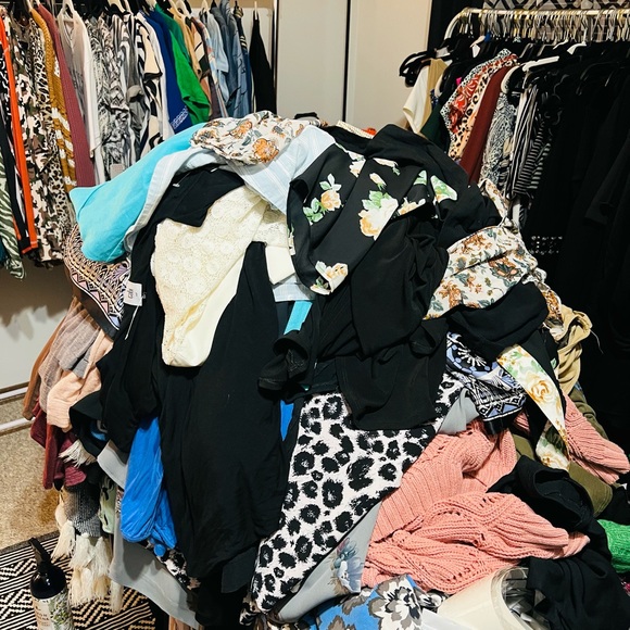 ✨ CLEAN OUT SALE ✨ - Picture 8 of 8